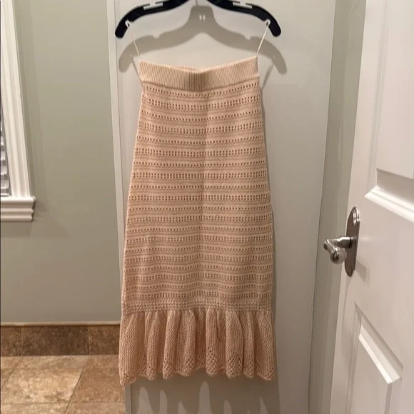ALC Elegant Cream Knit Skirt/Top - Picture 5 of 5
